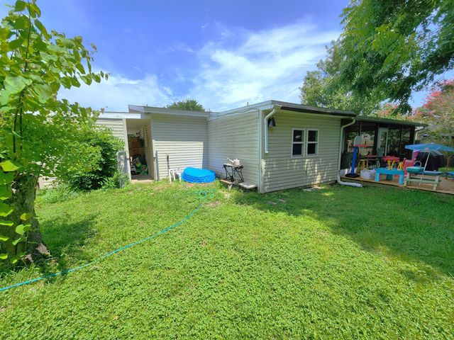 221 Destin Drive, Mary Esther, FL 32569
