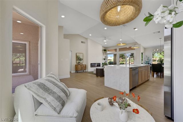9320 January Drive, Las Vegas, NV 89134