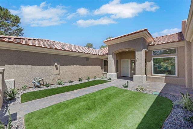 9320 January Drive, Las Vegas, NV 89134