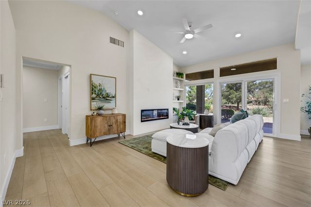 9320 January Drive, Las Vegas, NV 89134
