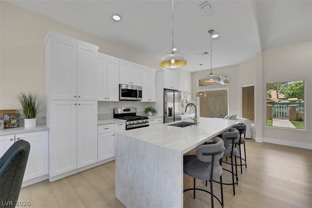 9320 January Drive, Las Vegas, NV 89134