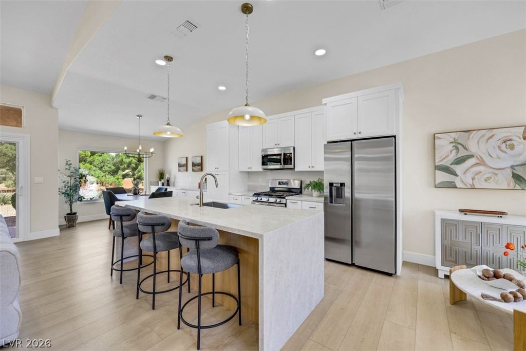 9320 January Drive, Las Vegas, NV 89134