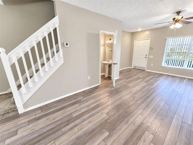 30021 PLAYA DEL REY LANE, Wesley Chapel, FL 33543