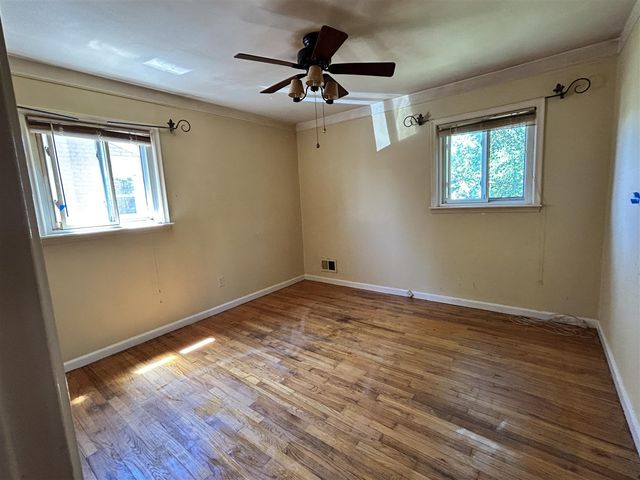 15464 Cameron Street, Southgate, MI 48195