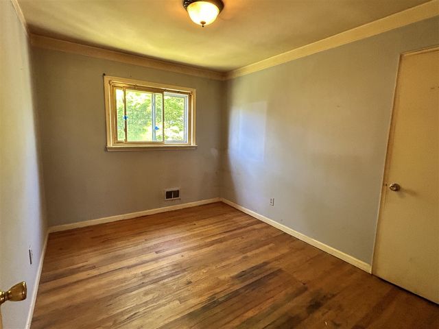 15464 Cameron Street, Southgate, MI 48195