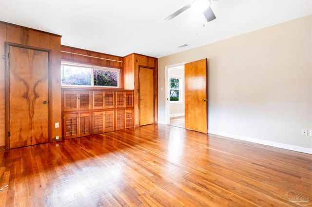 1701 E Bobe St, Pensacola, FL 32503