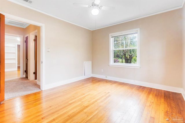 1701 E Bobe St, Pensacola, FL 32503