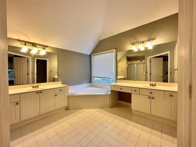 337 Vista Lake Drive, Suwanee, GA 30024