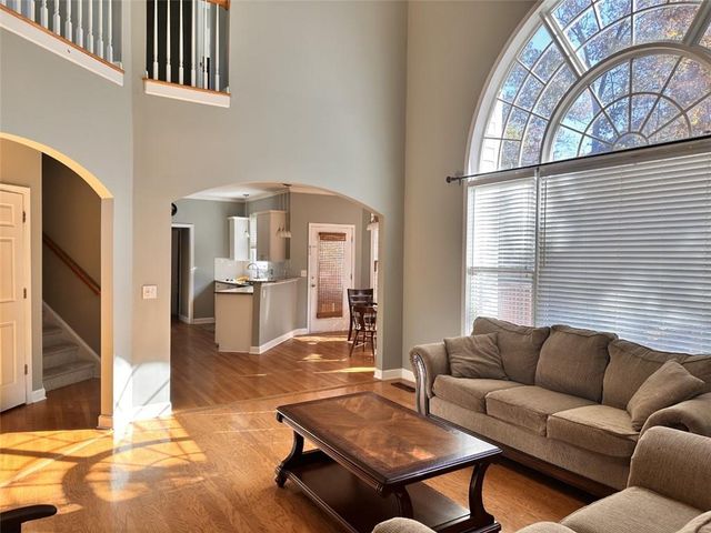 337 Vista Lake Drive, Suwanee, GA 30024