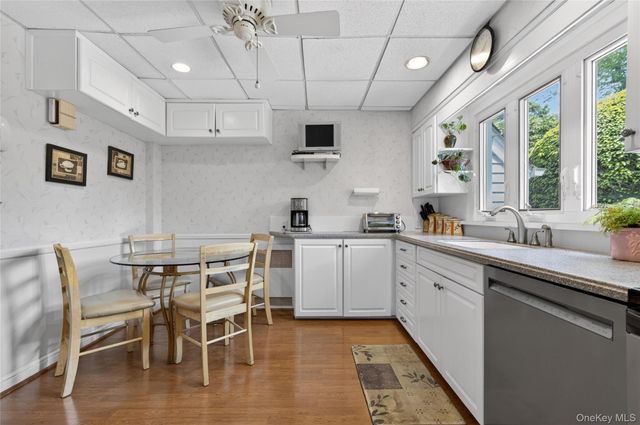 2062 E Webster Street, Merrick, NY 11566