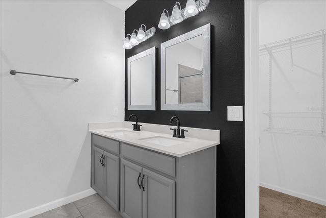 453 DISA DRIVE, Davenport, FL 33837