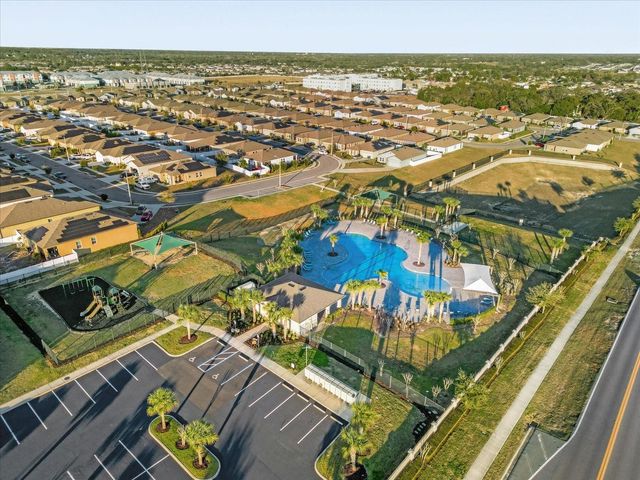 453 DISA DRIVE, Davenport, FL 33837