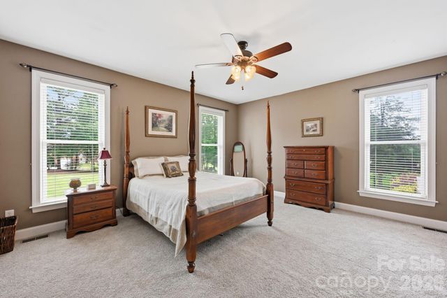 132 Monarch Lane, Mooresville, NC 28115