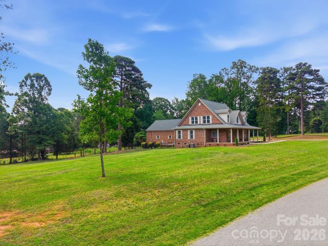 132 Monarch Lane, Mooresville, NC 28115