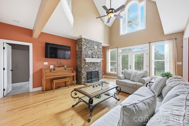 132 Monarch Lane, Mooresville, NC 28115