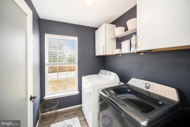 33 SUMMERFIELD LN, Fredericksburg, VA 22405