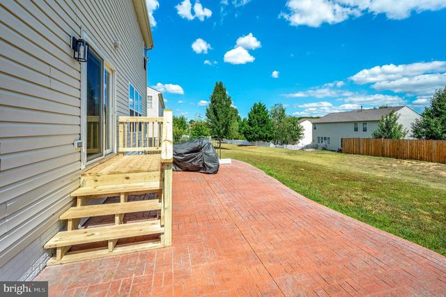 33 SUMMERFIELD LN, Fredericksburg, VA 22405