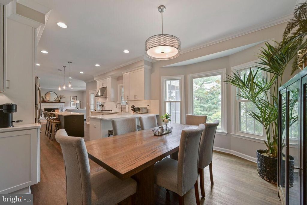 Image 10 of property listing at 2074 HAMMOND AVE, Marriottsville, MD 21104