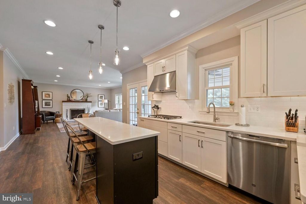 Image 13 of property listing at 2074 HAMMOND AVE, Marriottsville, MD 21104