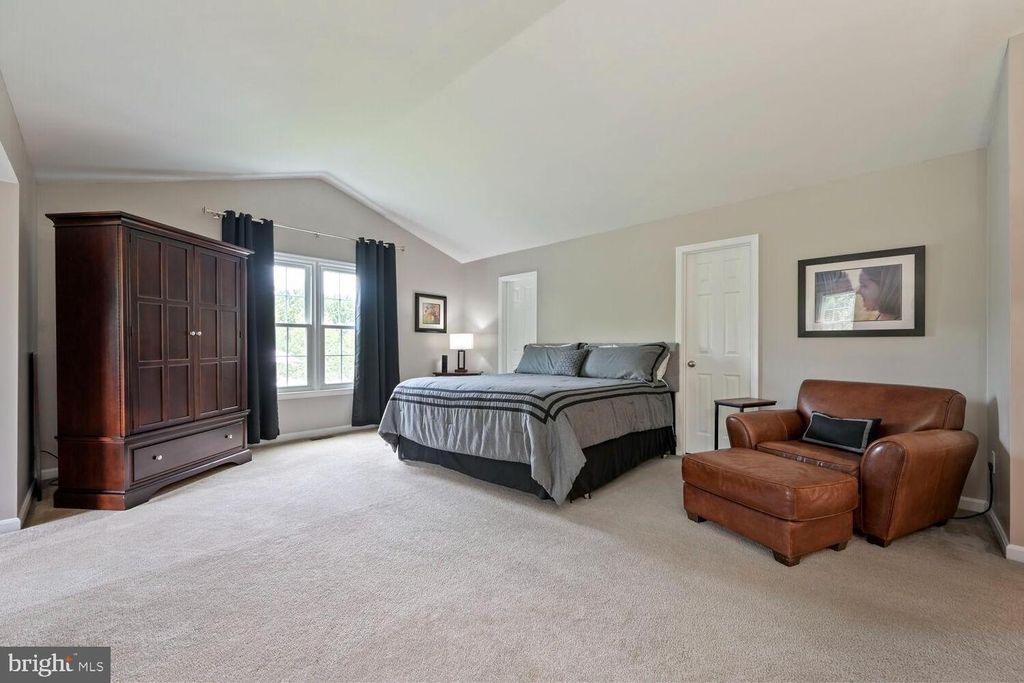 Image 23 of property listing at 2074 HAMMOND AVE, Marriottsville, MD 21104