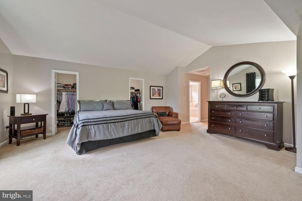 Image 25 of property listing at 2074 HAMMOND AVE, Marriottsville, MD 21104