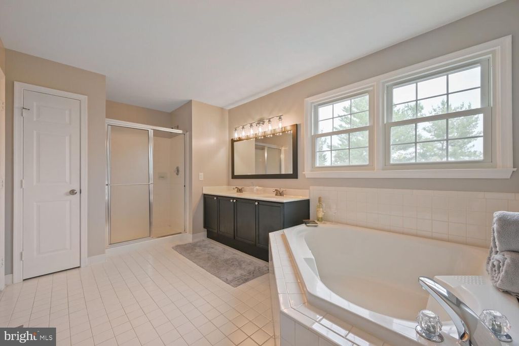 Image 27 of property listing at 2074 HAMMOND AVE, Marriottsville, MD 21104