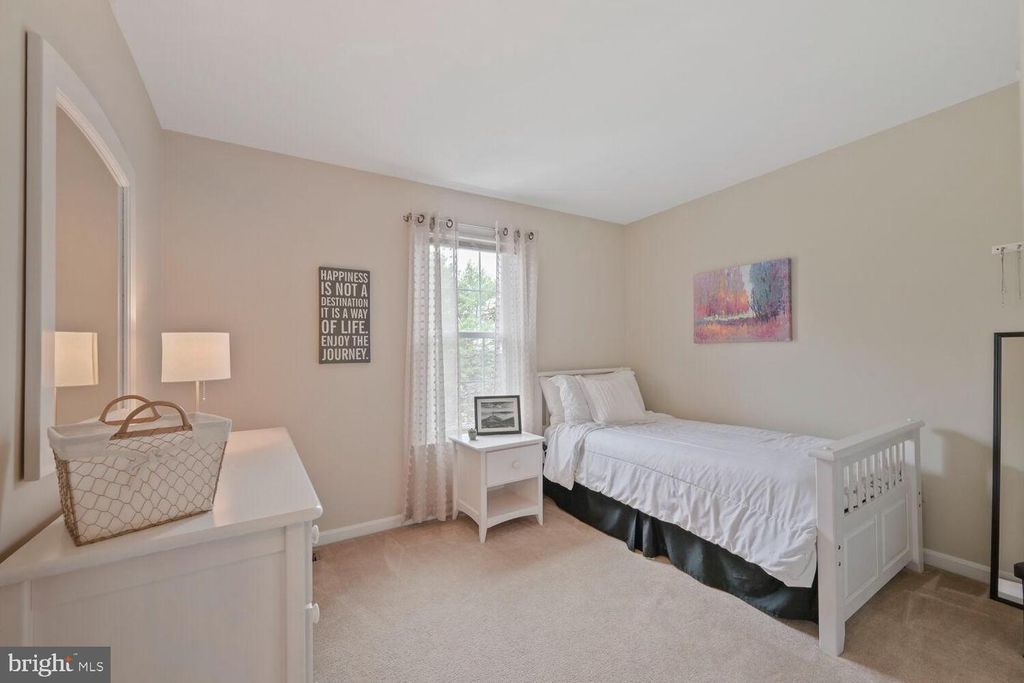 Image 30 of property listing at 2074 HAMMOND AVE, Marriottsville, MD 21104