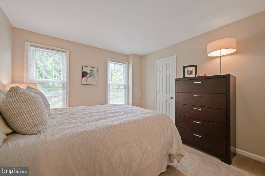 Image 32 of property listing at 2074 HAMMOND AVE, Marriottsville, MD 21104