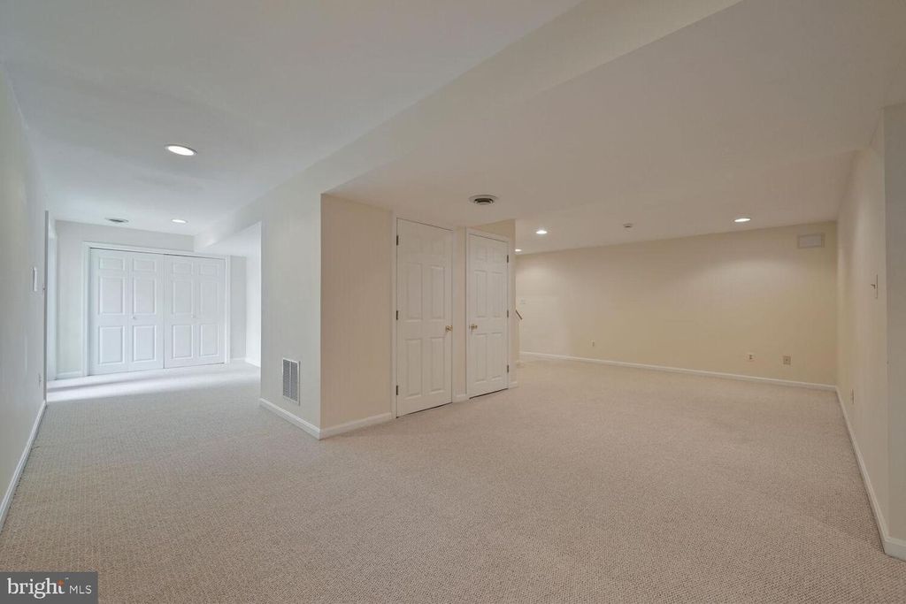 Image 35 of property listing at 2074 HAMMOND AVE, Marriottsville, MD 21104