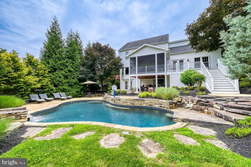 Image 41 of property listing at 2074 HAMMOND AVE, Marriottsville, MD 21104