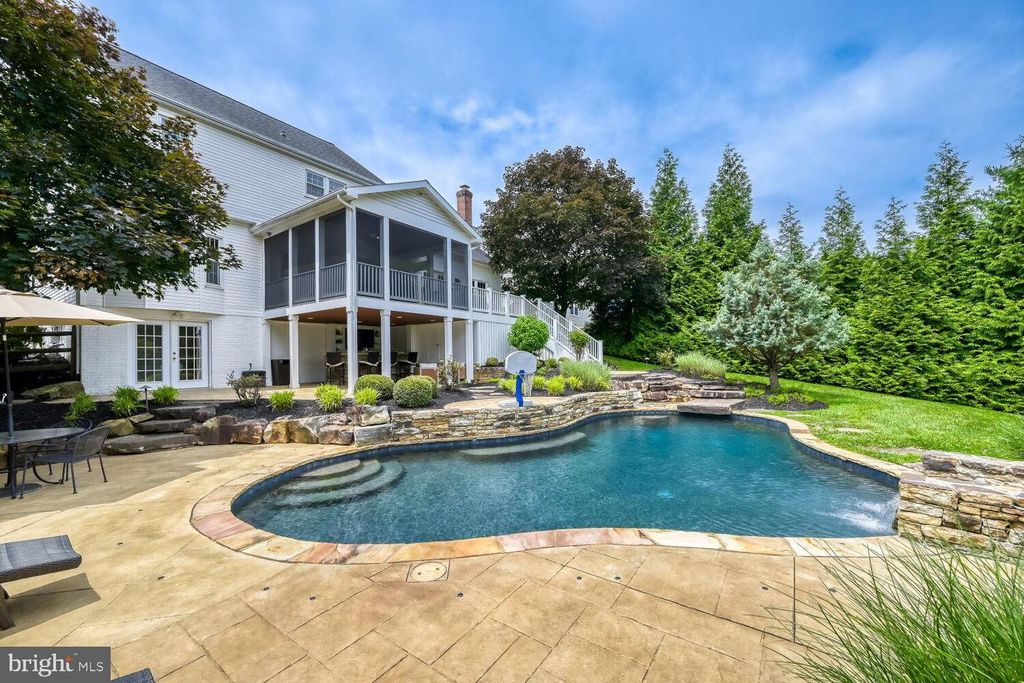 Image 42 of property listing at 2074 HAMMOND AVE, Marriottsville, MD 21104