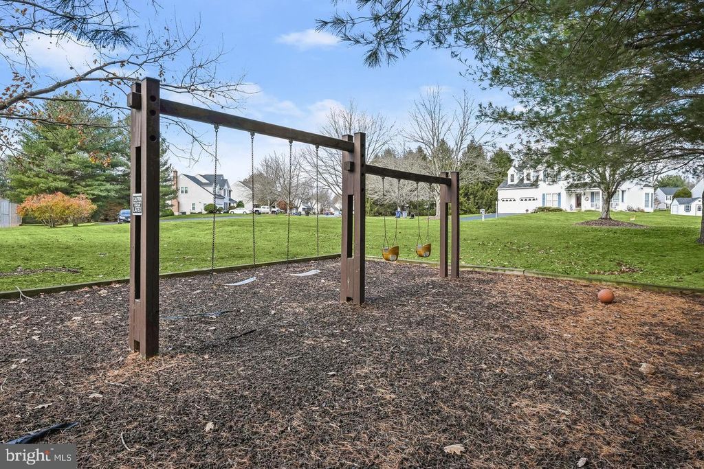 Image 57 of property listing at 2074 HAMMOND AVE, Marriottsville, MD 21104