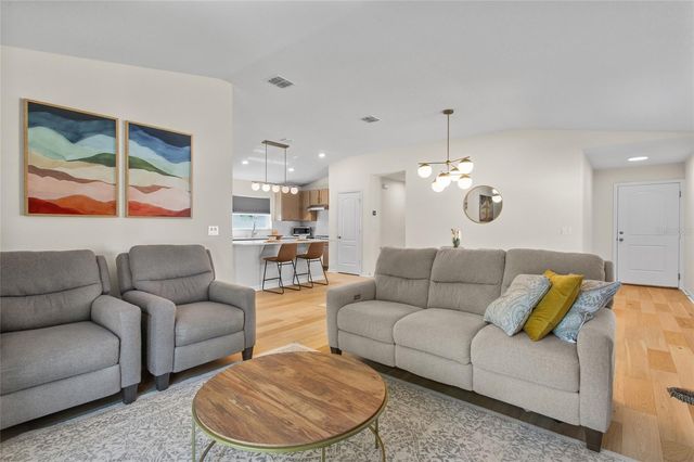 4621 GLENCREST LOOP, St Cloud, FL 34772