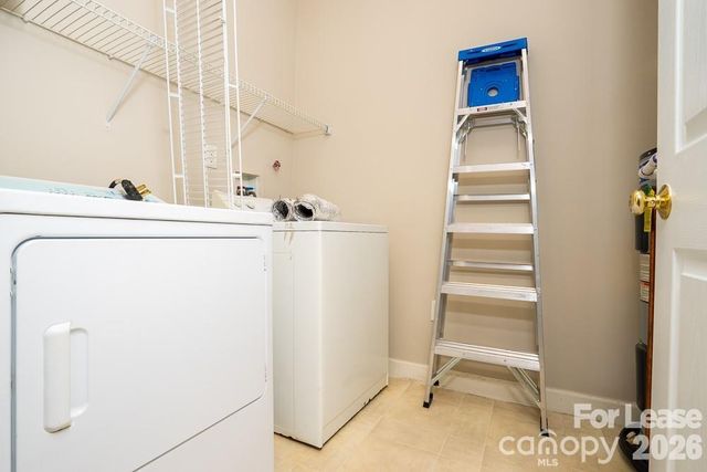 11733 Ridgeway Park Drive, Charlotte, NC 28277