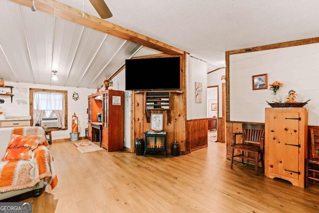 5971 Penfield Road, Union Point, GA 30669