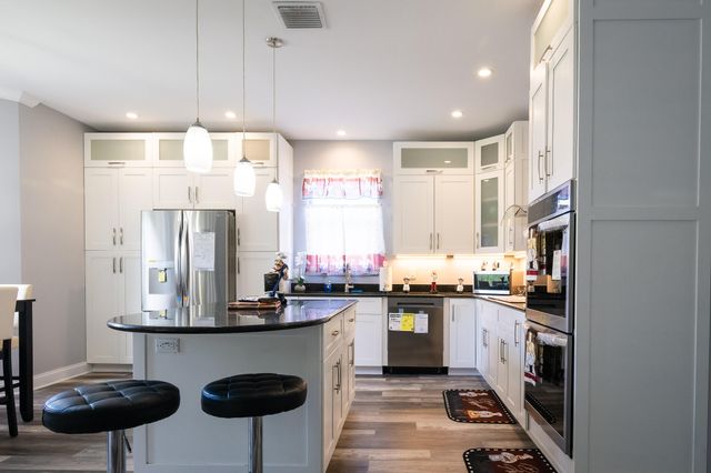 5569 SE Hammock Reserve Terrace, Hobe Sound, FL 33455