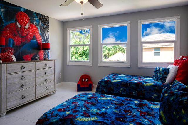 5569 SE Hammock Reserve Terrace, Hobe Sound, FL 33455