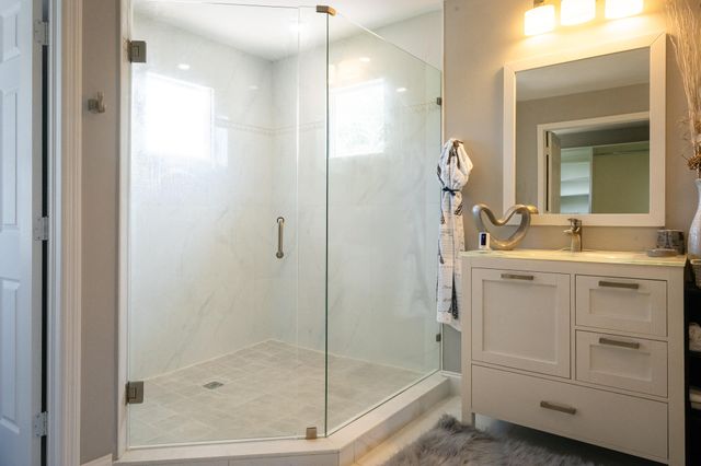 5569 SE Hammock Reserve Terrace, Hobe Sound, FL 33455