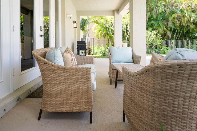 5569 SE Hammock Reserve Terrace, Hobe Sound, FL 33455