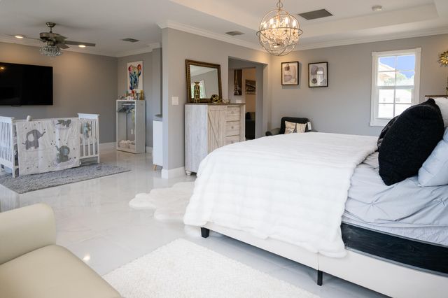 5569 SE Hammock Reserve Terrace, Hobe Sound, FL 33455