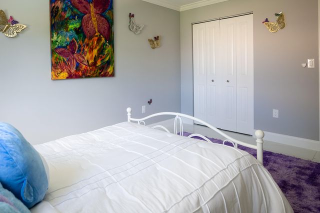 5569 SE Hammock Reserve Terrace, Hobe Sound, FL 33455