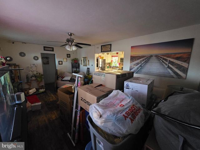 44 SPRINGVALE RD, Red Lion, PA 17356