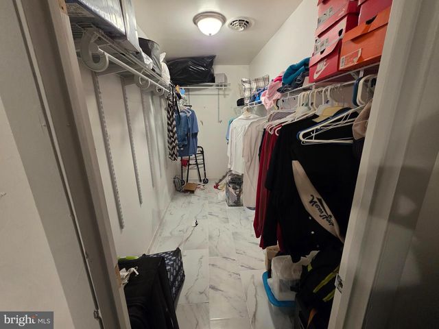 44 SPRINGVALE RD, Red Lion, PA 17356