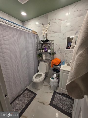 44 SPRINGVALE RD, Red Lion, PA 17356