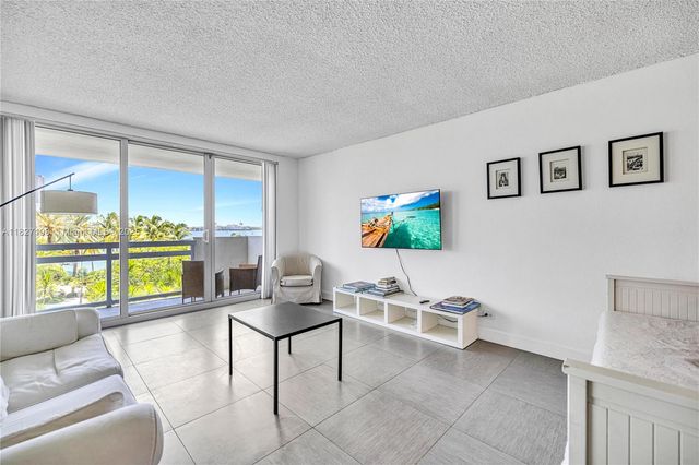 1500 Bay Rd 434S, Miami Beach, FL 33139