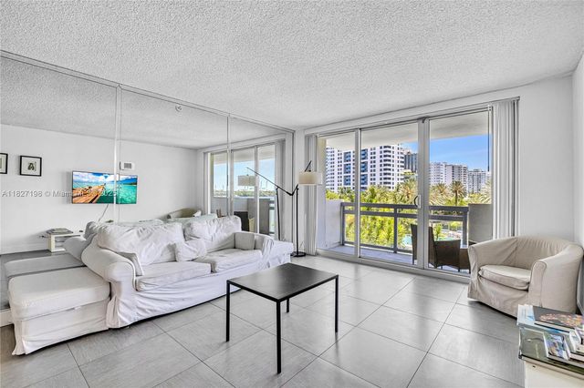 1500 Bay Rd 434S, Miami Beach, FL 33139