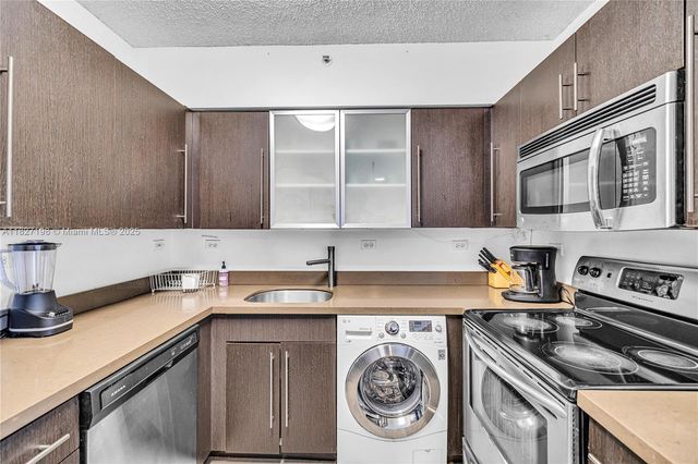 1500 Bay Rd 434S, Miami Beach, FL 33139