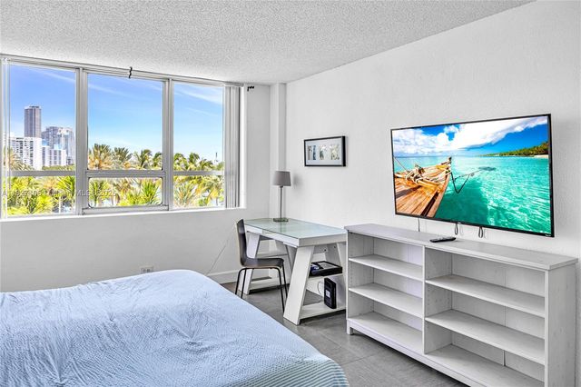 1500 Bay Rd 434S, Miami Beach, FL 33139