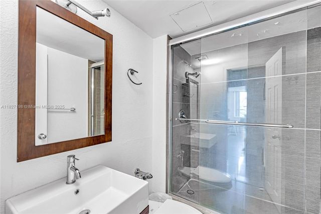 1500 Bay Rd 434S, Miami Beach, FL 33139