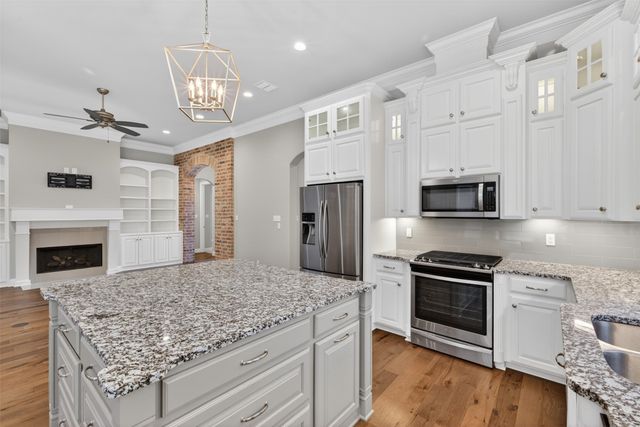 430 Stacey Lane, Bossier City, LA 71111